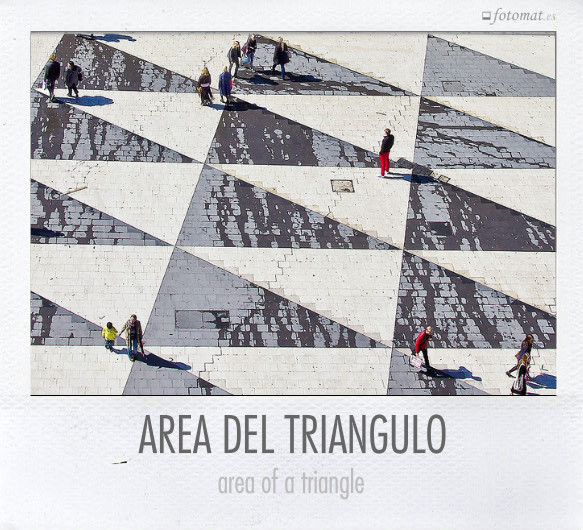 AREA DEL TRIANGULO