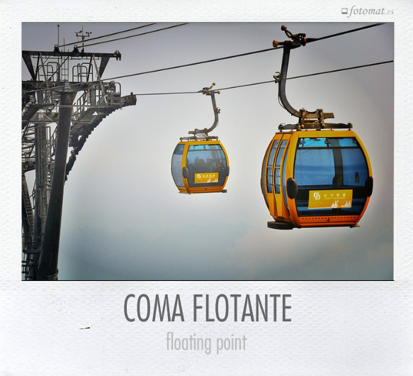 COMA FLOTANTE