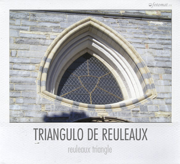 TRIANGULO DE REULEAUX